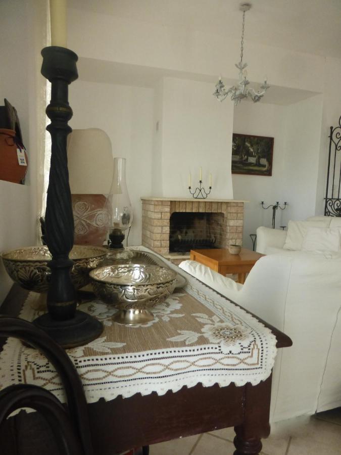 Olea Home Agia Pelagia Chlomou Exteriör bild